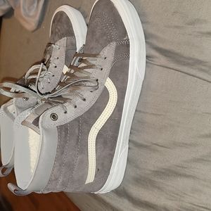 Vans hi tops